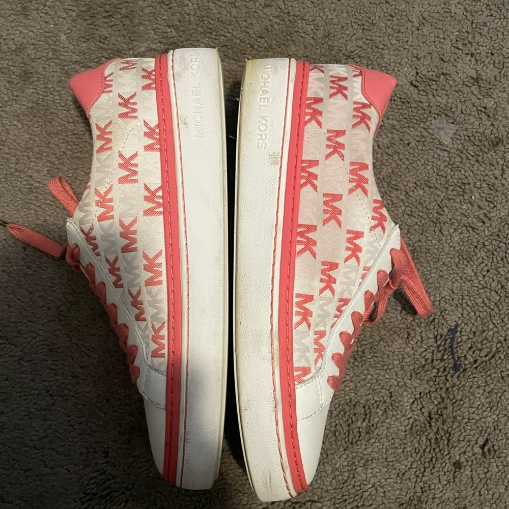 Micheal Kors pink and white Chapman logo sneakers - Picture 6 of 6